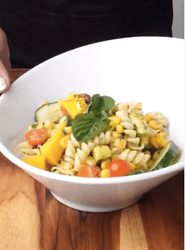 How to Make Ensalada Tropical De Aguacate y Mango - La Fe Foods