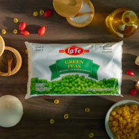 LA FE Green Peas in 12/32 oz bag, perfect for authentic Latin food recipes and quality frozen vegetables.
