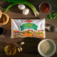 La Fe Blend Peppers & Onions package with fresh ingredients, perfect for authentic Latin cooking.