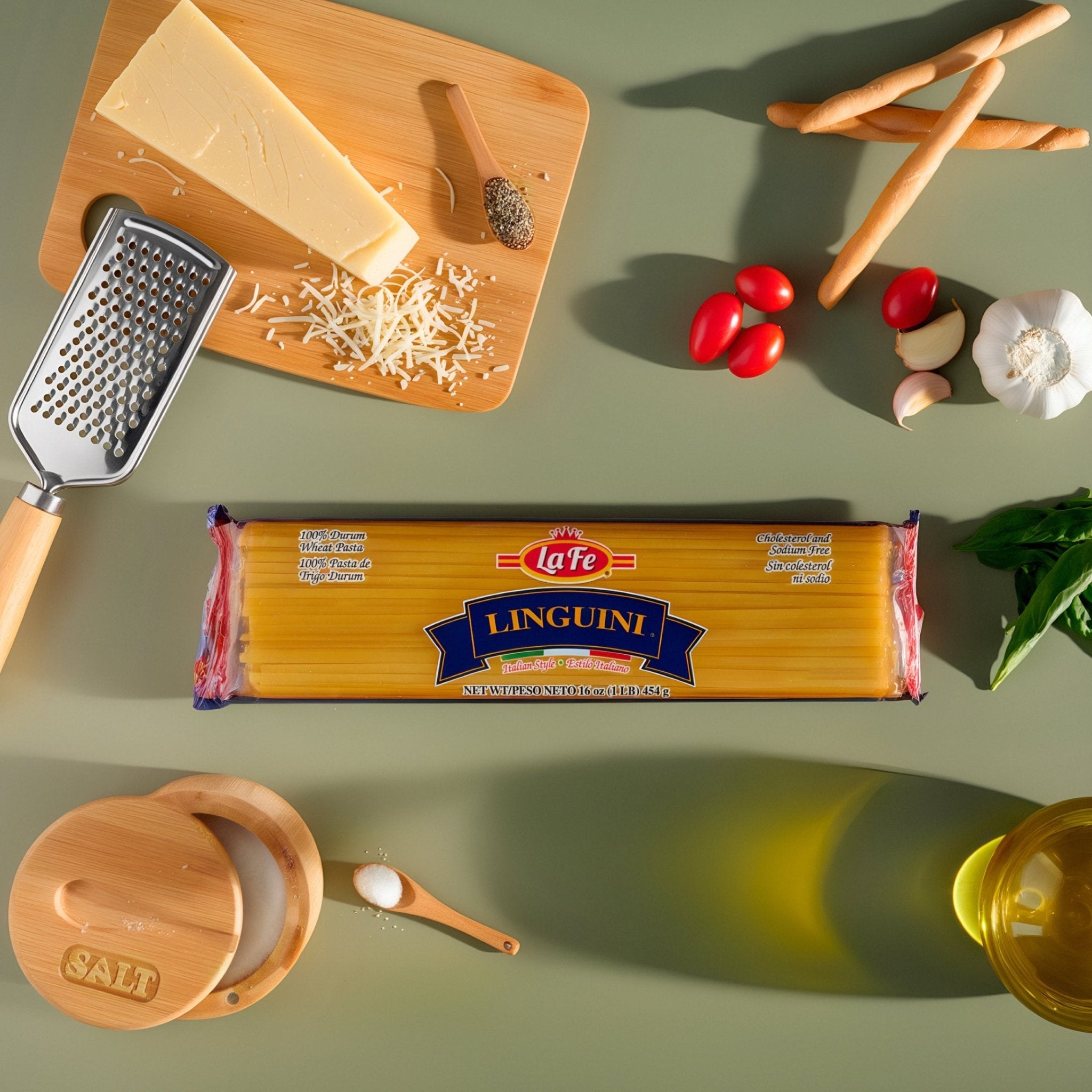 La Fe Pasta Linguini pack with fresh ingredients, perfect for authentic Latin food and culinary creations.