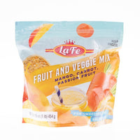 La Fe frozen fruit and veggie mix with mango, carrot, and passion fruit, ideal for smoothies and authentic Latin flavors.